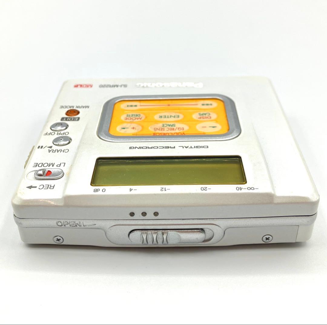 Panasonic SJ-MR220 ポータブルMDプレーヤー　通電OK