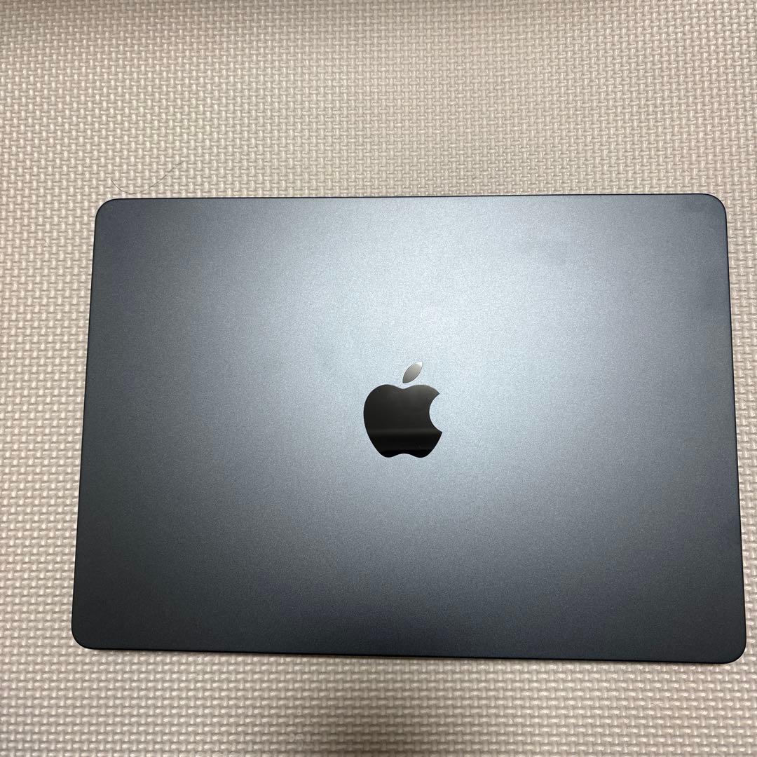 Apple MacBook Air 13インチ M2 256GB