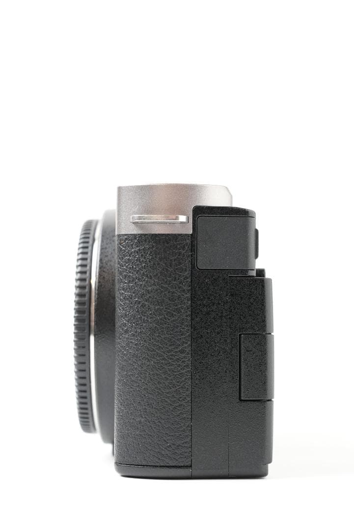 [ほぼ新品]Panasonic LUMIX S9｜フルサイズミラーレス一眼カメラ