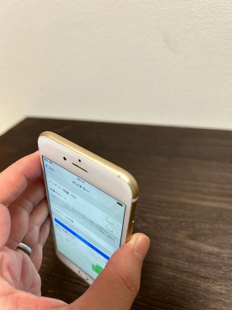 iPhone6 128GB ゴールド バッテリー98% docomo 動作品
