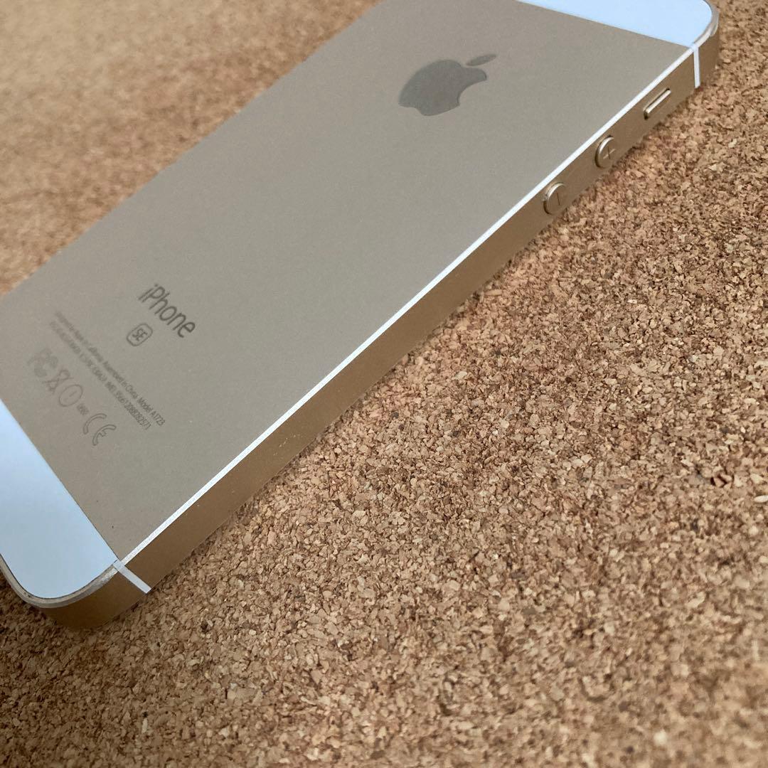 970【早い者勝ち】電池ほぼ新品☆iPhoneSE 128GB SIMフリー☆