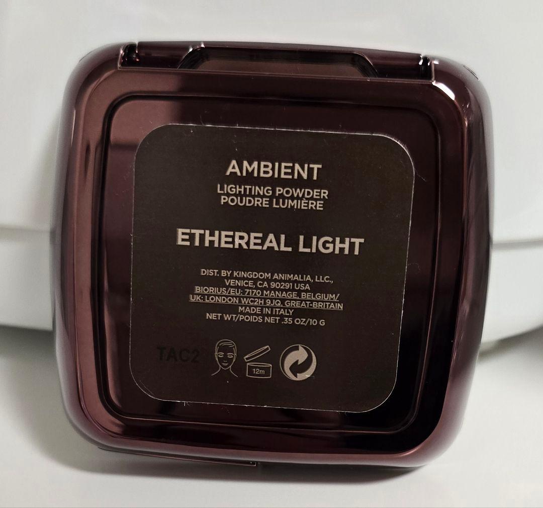 ファンデーション Hourglass Ambient Lighting Powder