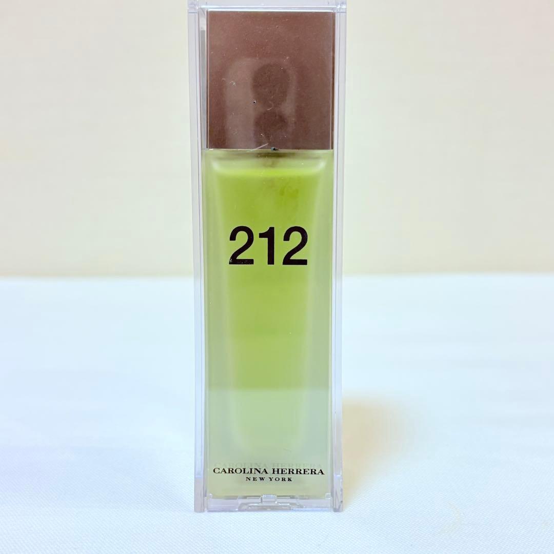 新品未使用　キャロライナヘレラ 212 オードトワレ　香水　25ml