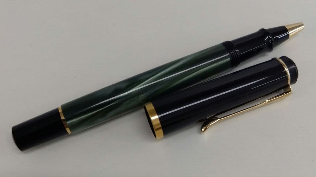 AMG03 ペリカン 極美品 ボールペン インクなし
