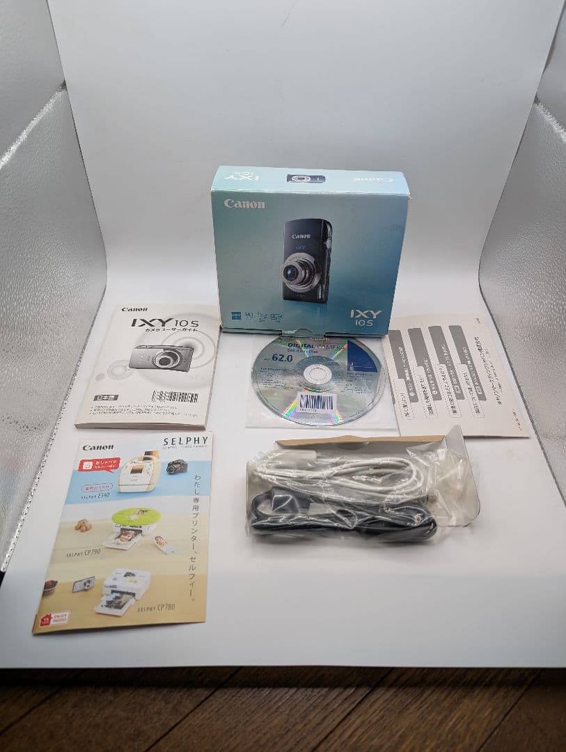 157【美品】Canon IXY 10S ブラック　コンパクトデジタルカメラ