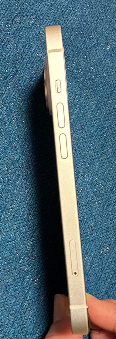 Apple iPhone 13 ホワイト 本体