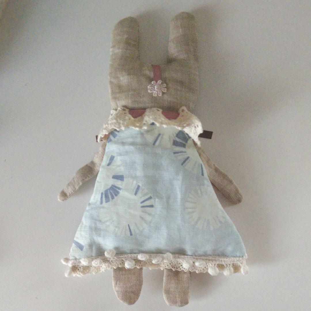 お出かけうさちゃん　ハンドメイドぬいぐるみチャーム