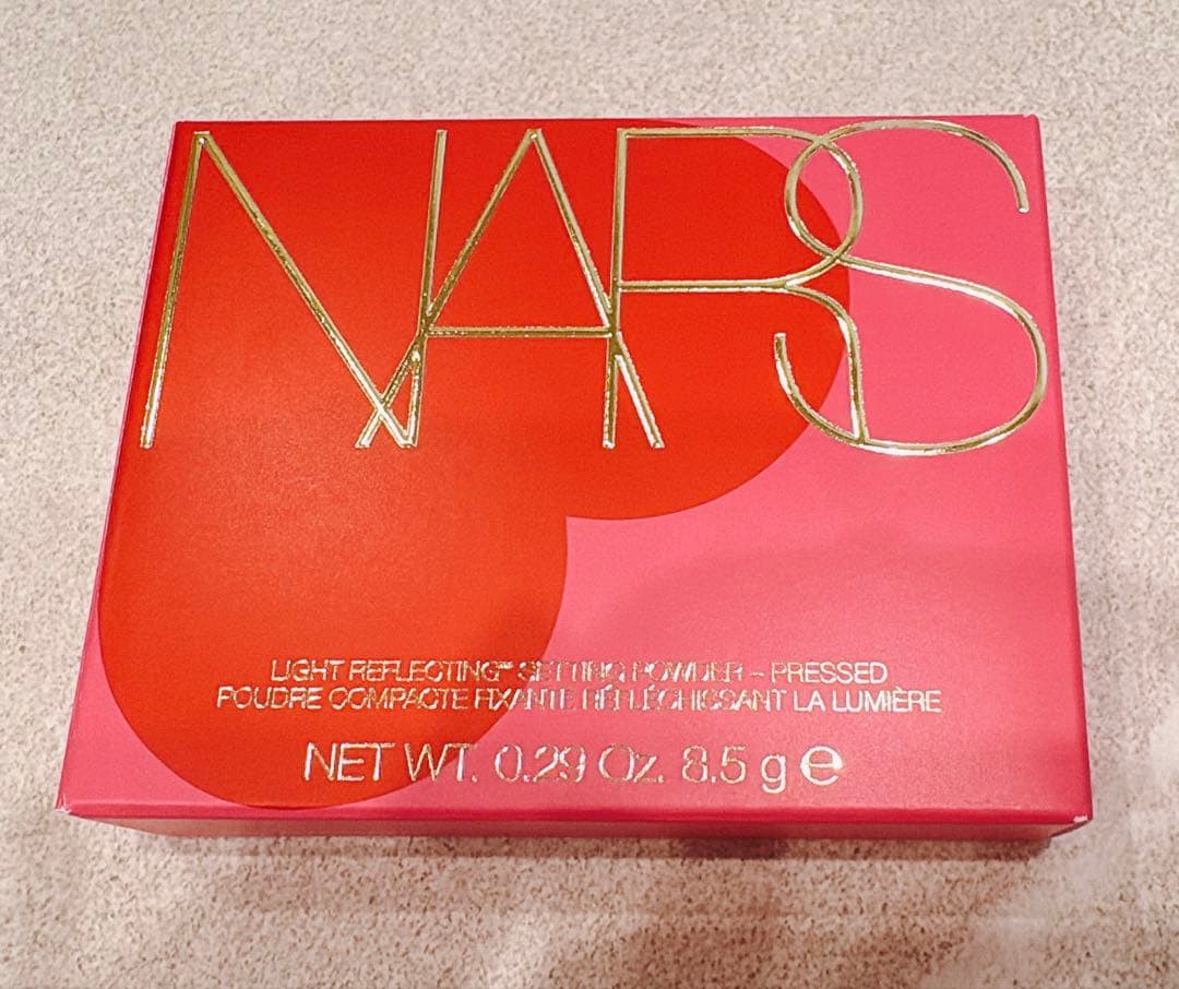 NARS ライトリフレクティングセッティングパウダー プレスト 限定デザイン