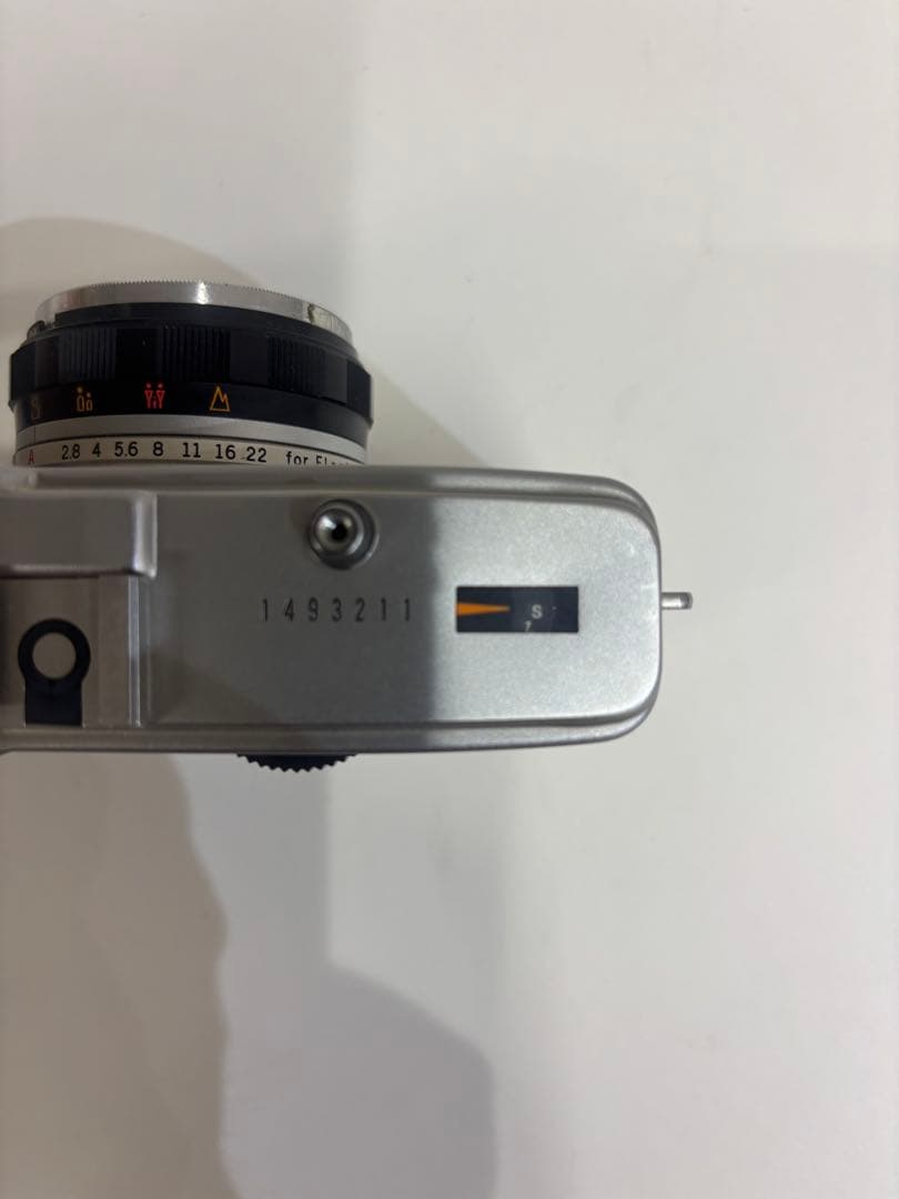 OLYMPUS TRIP 35 コンパクトフィルムカメラ