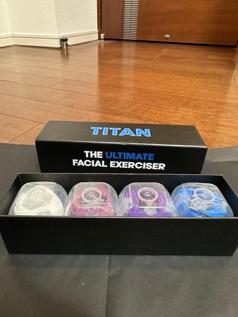 JAW TONER TITANフェイシャルエクササイザー 4個セット 新品未使用