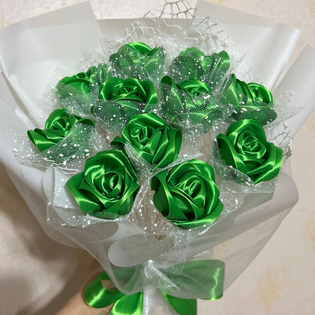 11本グリーンバラブーケ　プレゼント お祝い 枯れない花 永生薔薇　特別な人へ