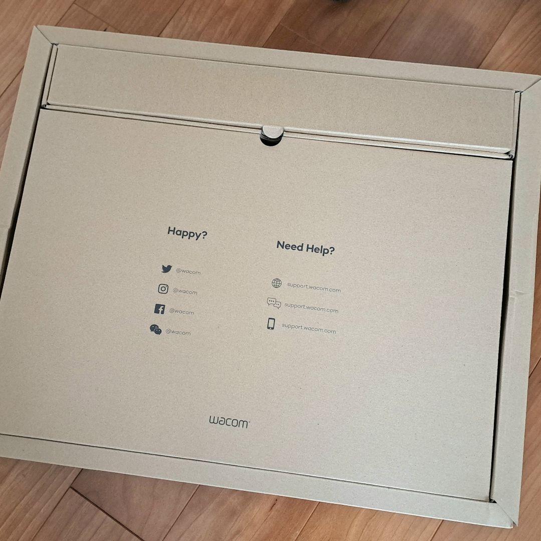 ワコム cintiq16 DTK1660K0D 付属品完品 ほぼ未使用動作確認済