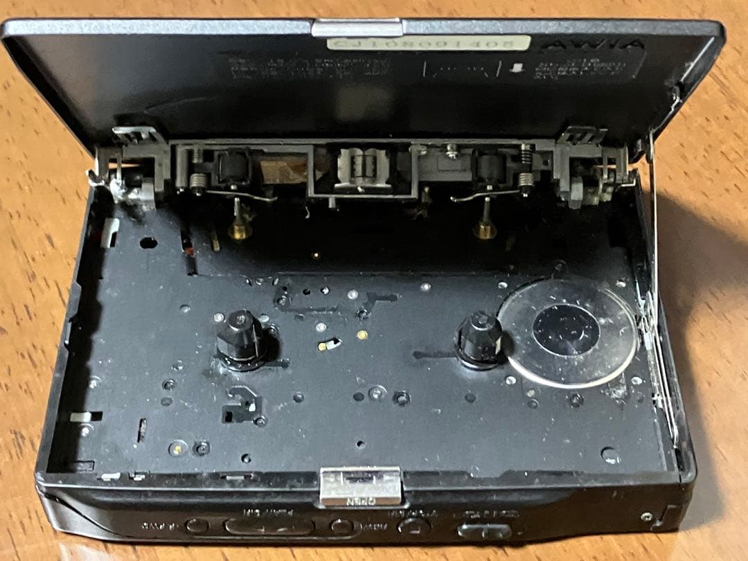 AIWA HS-P75 ステレオカセットプレーヤー　ジャンク品