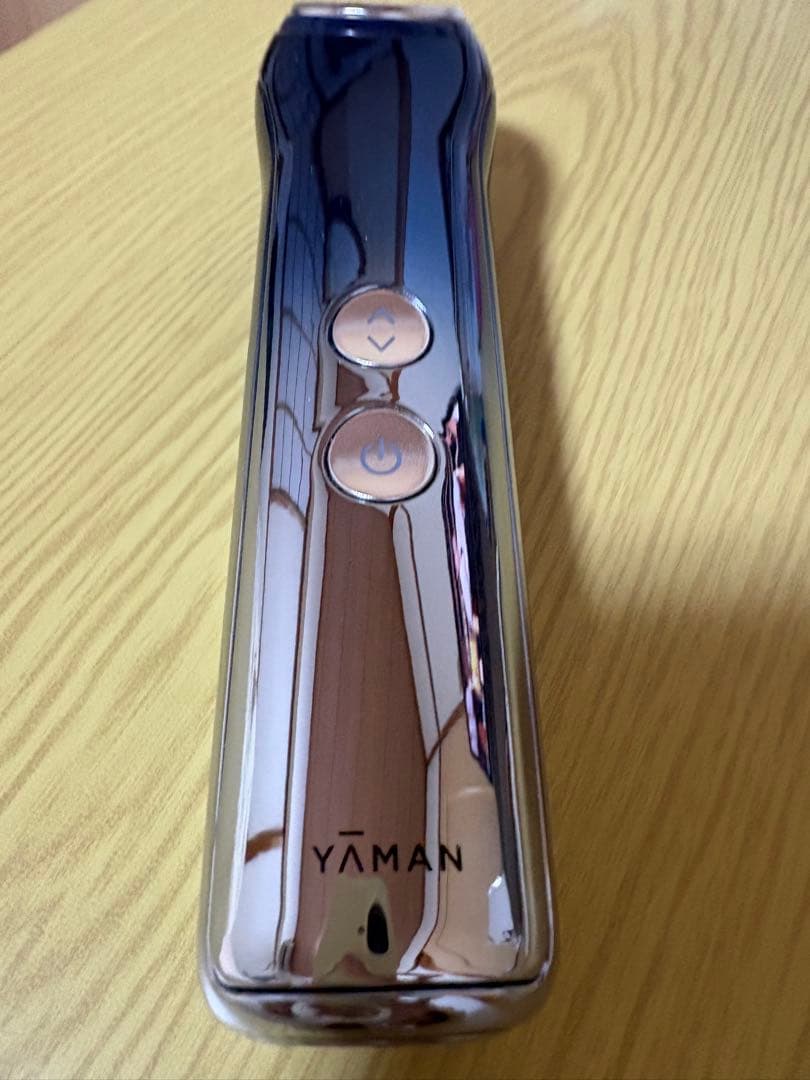 YAMAN 美顔器 グラデーションカラー