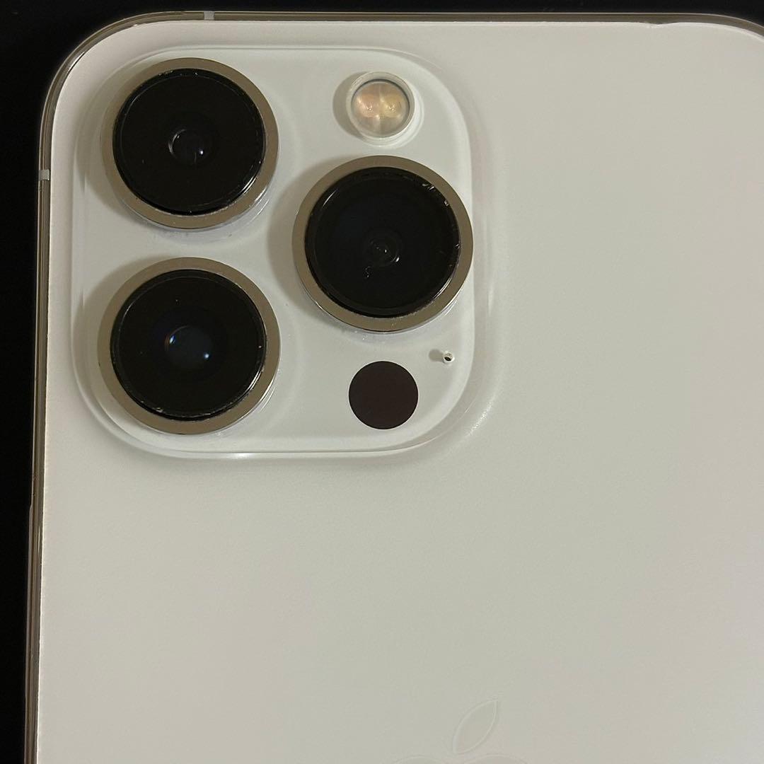 iPhone13pro 256GB シルバー　バッテリー容量100%