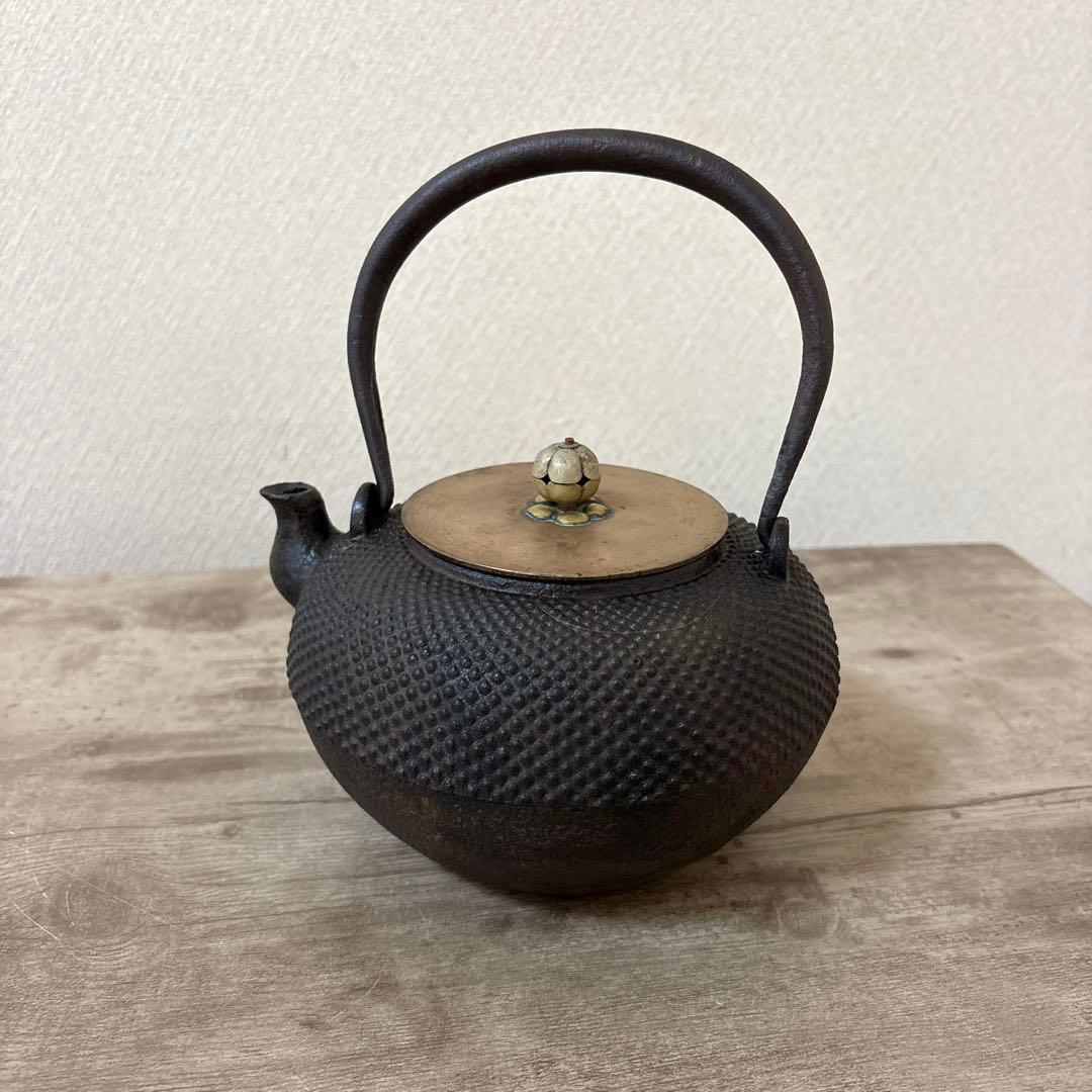 龍文堂造　時代鉄瓶　小霰紋　小あられ　宣徳蓋　茶道具