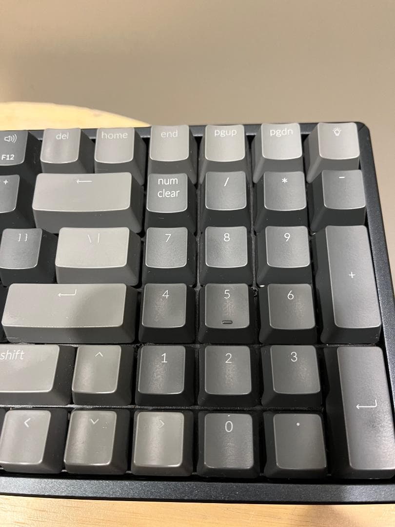 Keychron K4 V2 赤軸