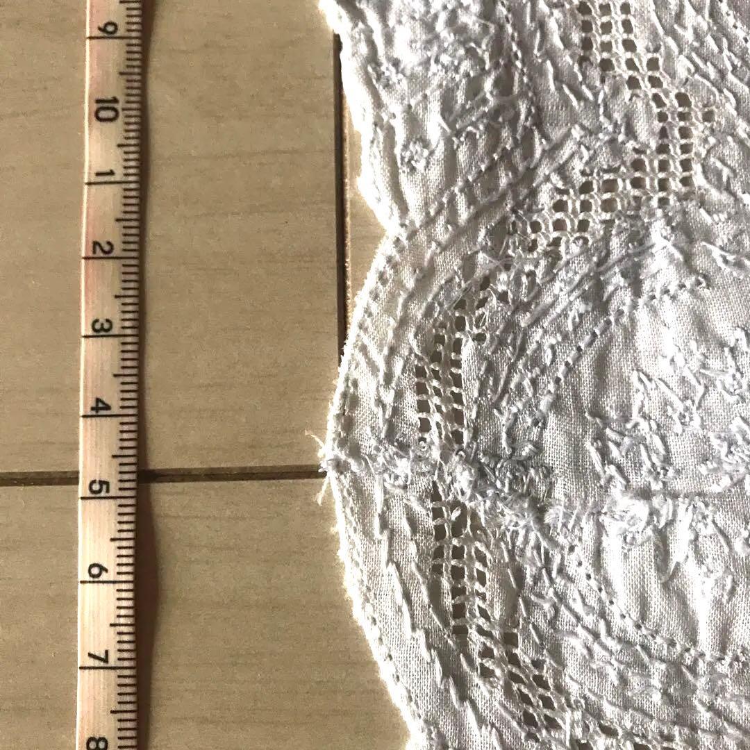 ヴィンテージ　スワトウ　汕頭　ホワイトレース ハンカチ　花柄刺繍　手刺繍