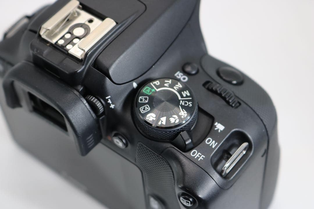 美品 【Canon EOS Kiss X7 ダブルレンズセット】 安心保証あり