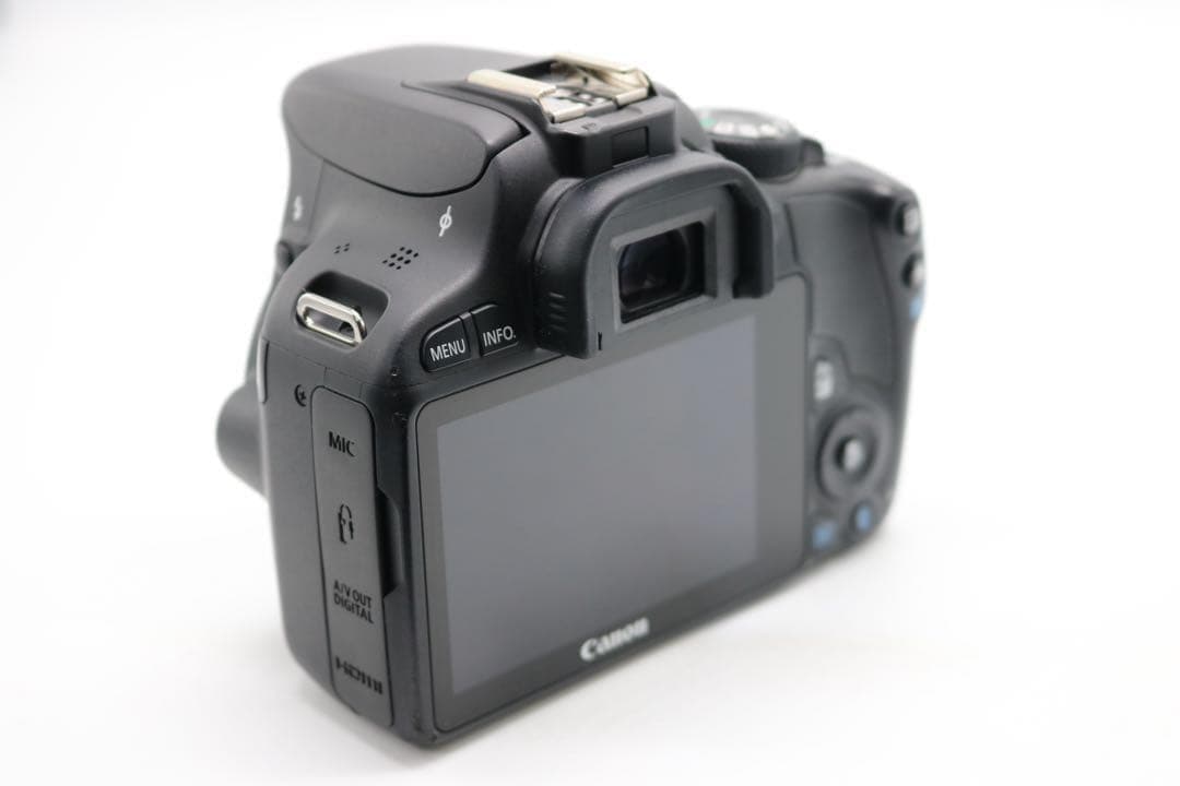 美品 【Canon EOS Kiss X7 ダブルレンズセット】 安心保証あり
