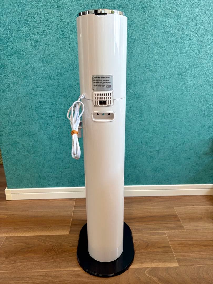 タワー型加湿器 ホワイト ブラック