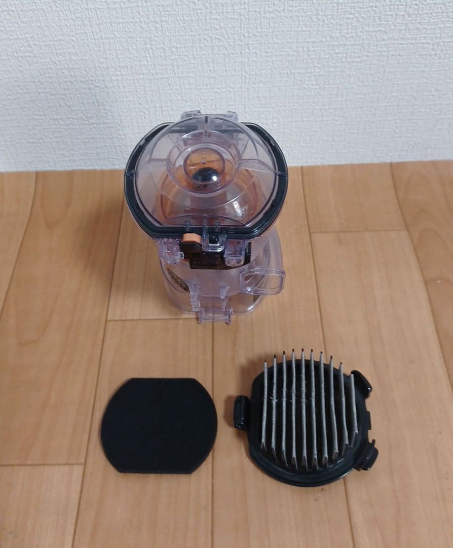 HITACHI 　日立　充電式掃除機　スティッククリーナー