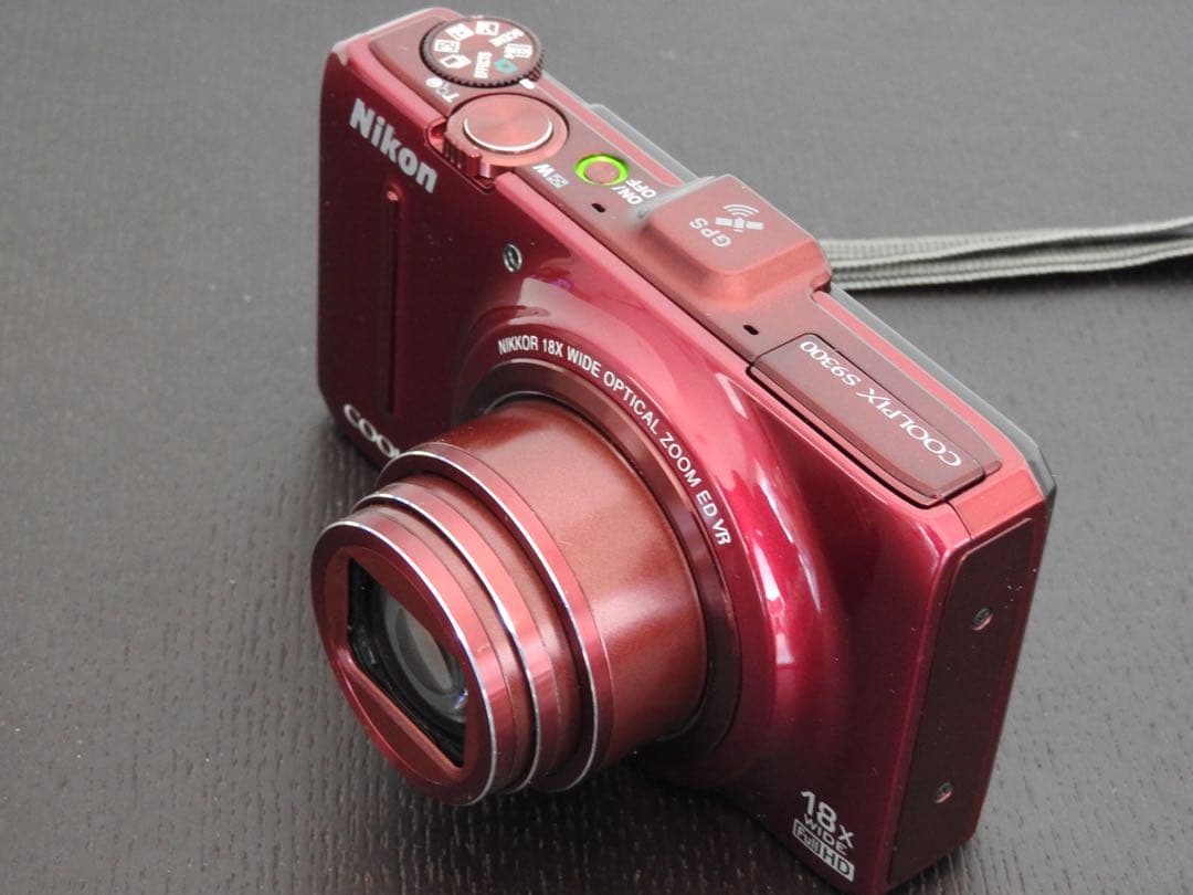 Nikon COOLPIX S9300 ニコン コンパクトデジタルカメラ レッド