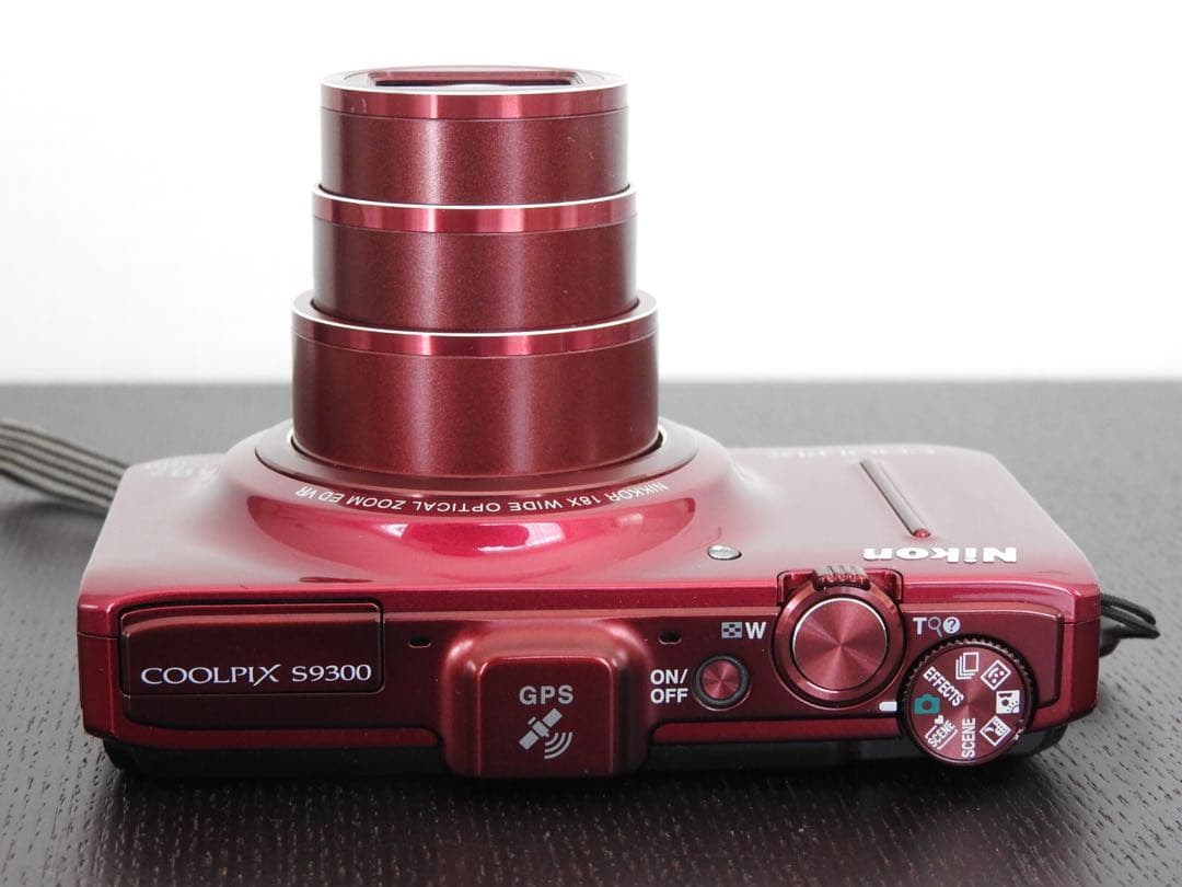 Nikon COOLPIX S9300 ニコン コンパクトデジタルカメラ レッド