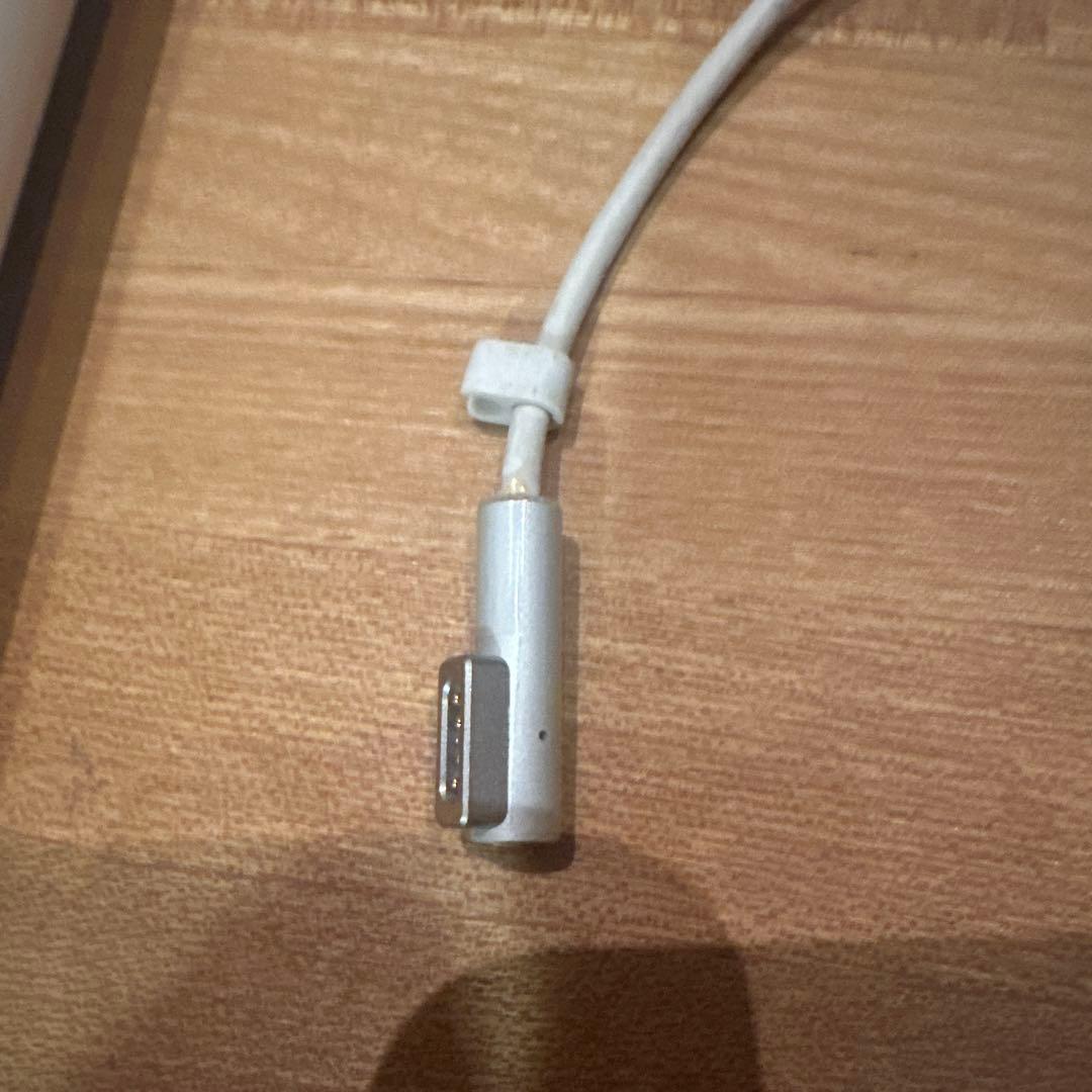 MacBook 13型 Late2009 8GB 250GB ジャンク