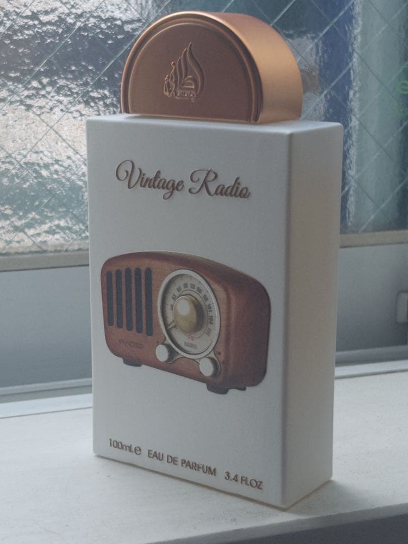 山*郎様 Vintage Radio Lattafa Perfumes 100m