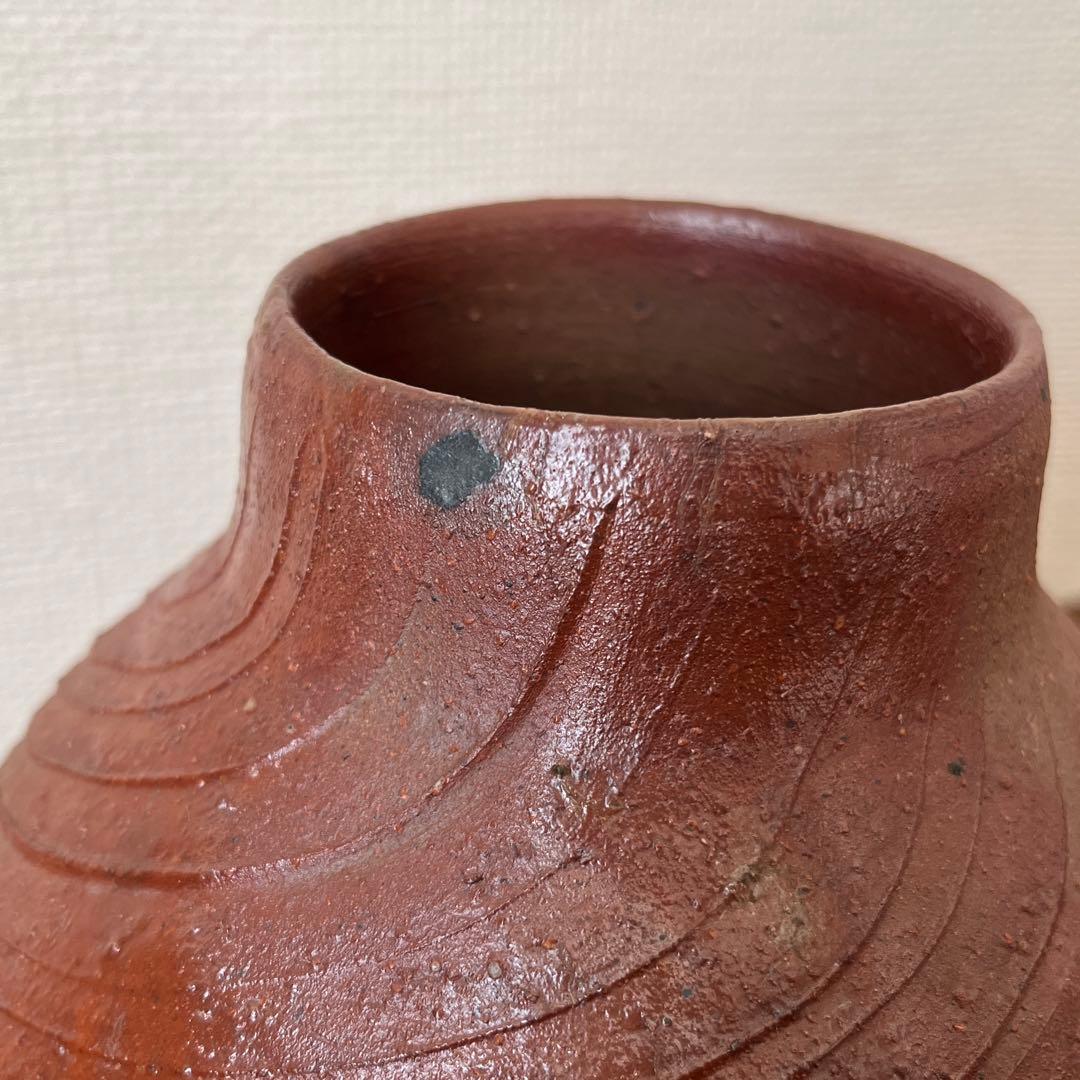 【山下譲治 備前焼 壷】 在銘 箱無し 備前偏壷 壺 花器