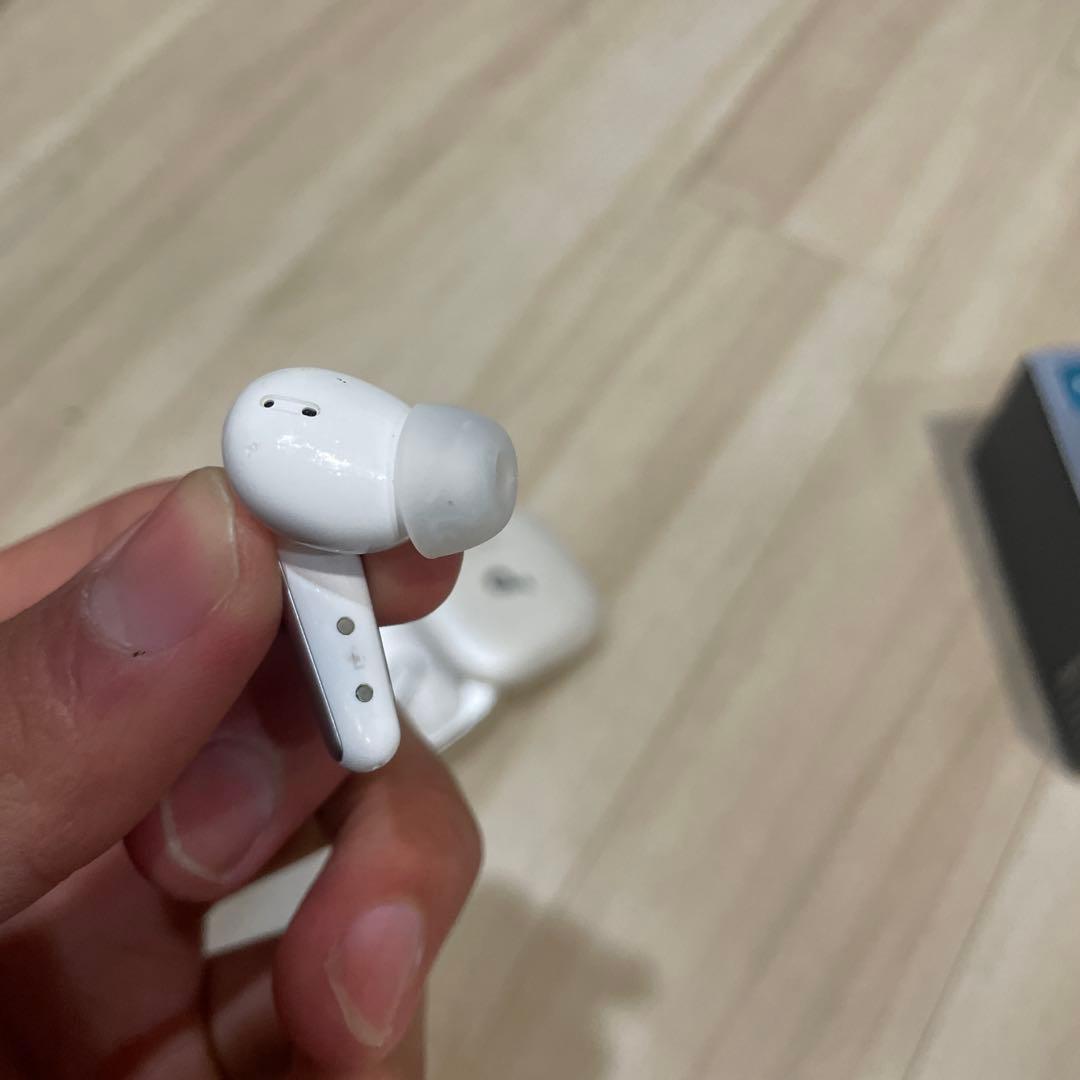 Anker ワイヤレスイヤホン ホワイト
