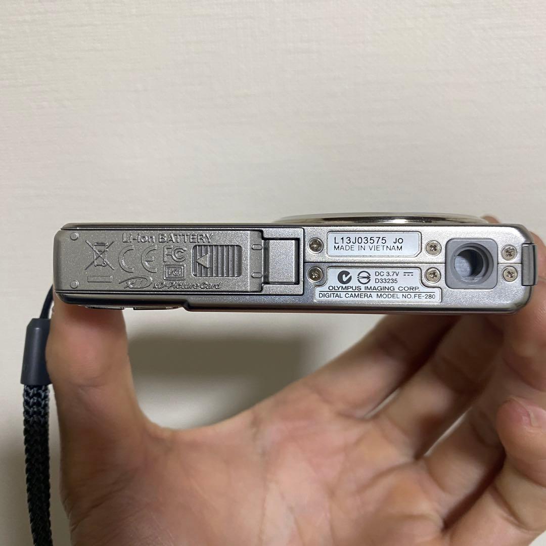 OLYMPUS FE-280 動作確認済み 美品 コンデジ 付属品あり