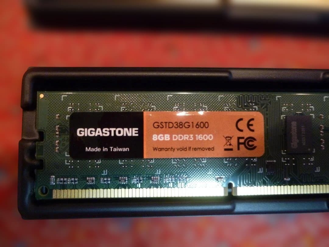 デスクトップPC用メモリ DDR3-1666 8GB×2枚