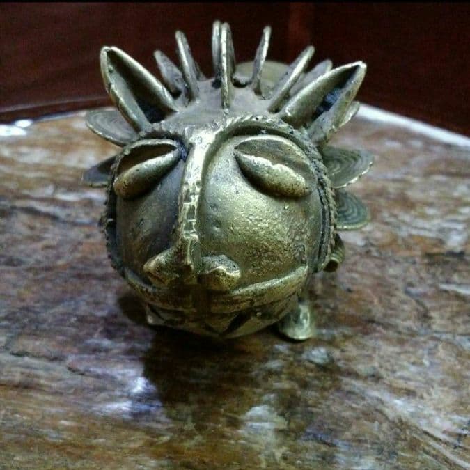 アフリカ　トーゴ共和国　新品　ハンドメイド真鍮　アニマル　ライオン