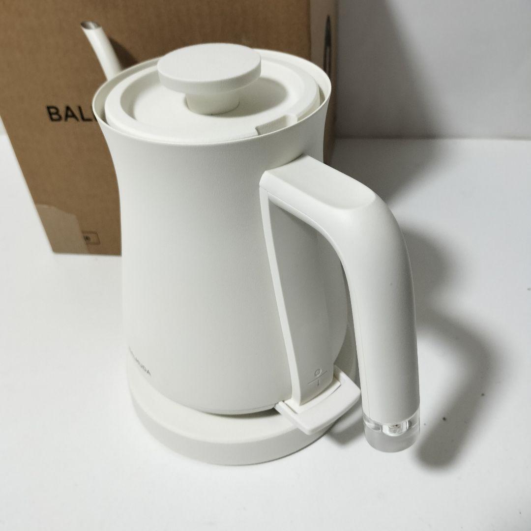 【未使用に近い】BALMUDA　バルミューダ　電気ケトル　白　1306