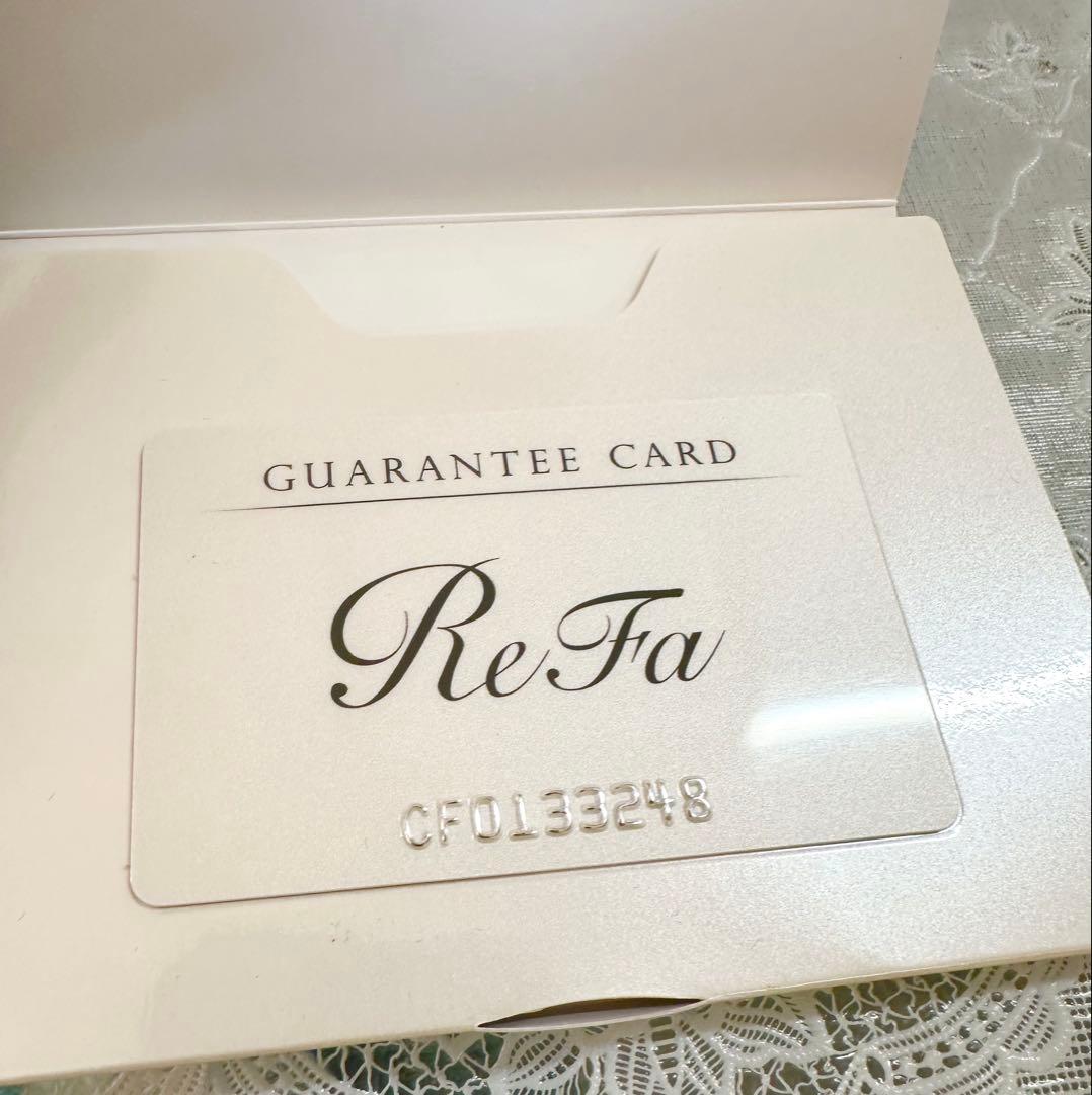 60%以下！リファReFa 美顔ローラー シルバー　小顔✨定価¥18,500円