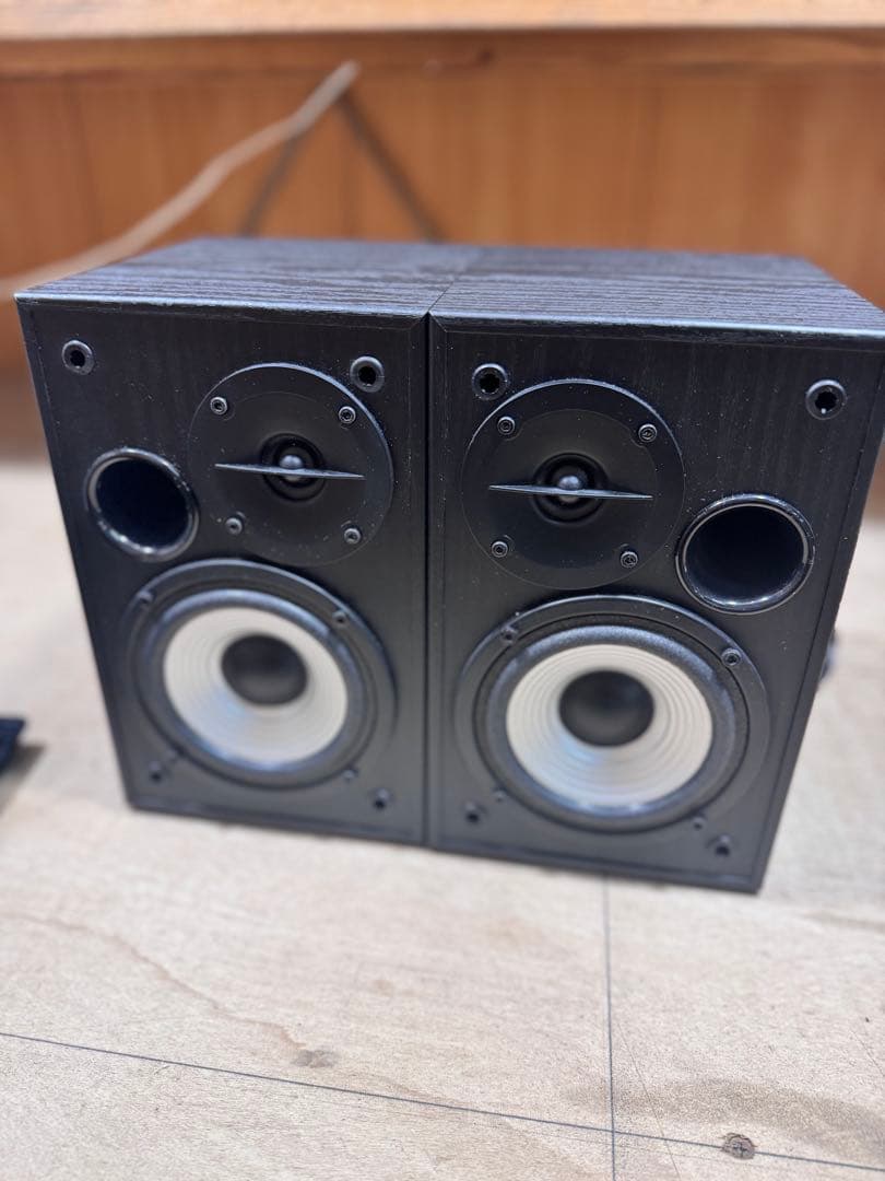 Edifier R980Tスピーカー