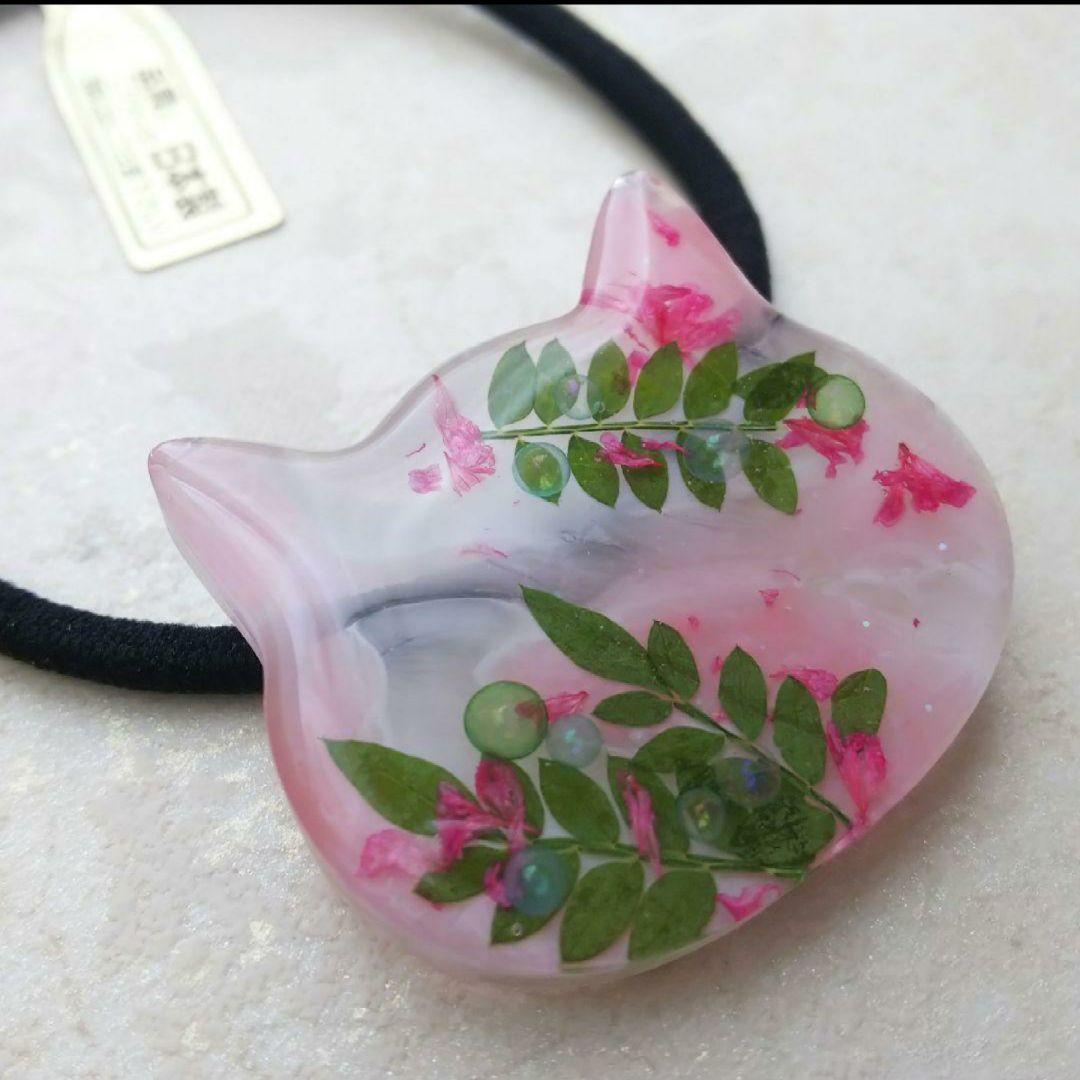 南国デザイン 猫ちゃん型レジンヘアゴム