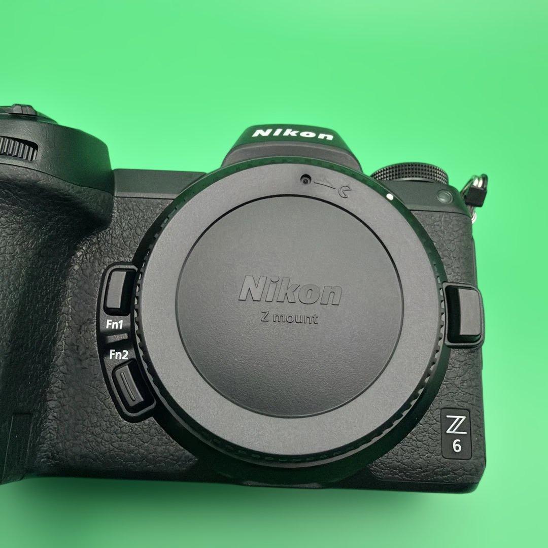 Nikon ニコンZ6 ボディ　ミラーレスカメラ 一眼 ブラック 7000枚