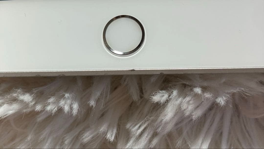 【完動品】iPad 第７世代 128GB SIMフリー 【すぐ発送】【付属品】