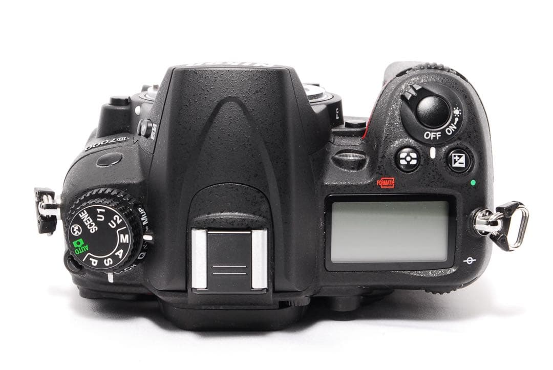 ◆すぐ使える◆ハイアマチュア◆Nikon D7000◆スマホ転送◆一眼レフカメラ