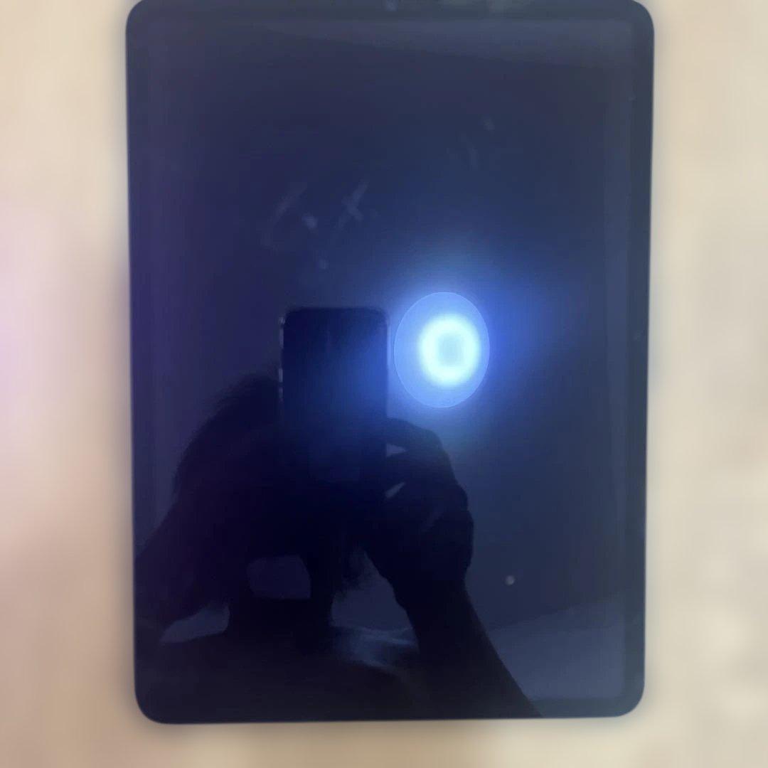 Apple iPad 本体 スペースグレー