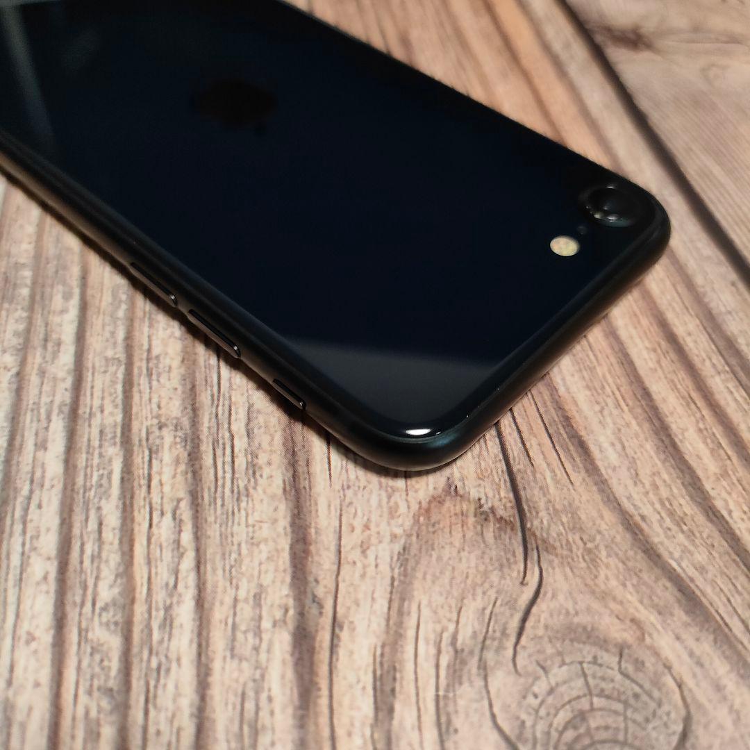 iPhone SE 第3世代 64GB おまけ大量 バッテリー91%