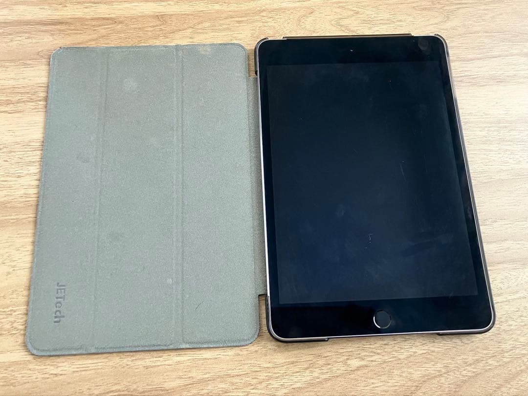 iPad mini4 32GB ドコモcellular+WiFiモデル