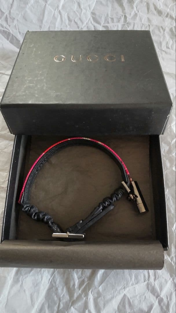 未使用 グッチ GUCCI 猫 首輪 レザー ヴィンテージ