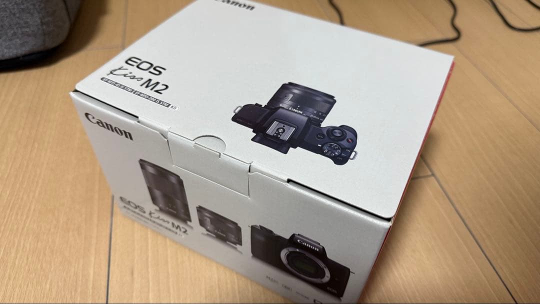 Canon EOS Kiss M2 ホワイト ミラーレス一眼カメラ　レンズ2種