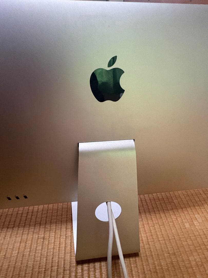 Apple Cinema Display 27インチ モニター+ケーブルetc