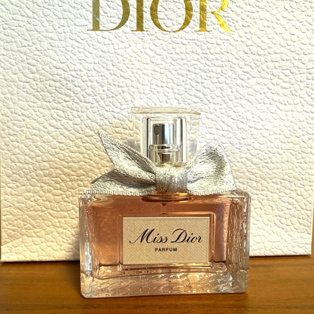 ディオール　Miss Dior パルファム