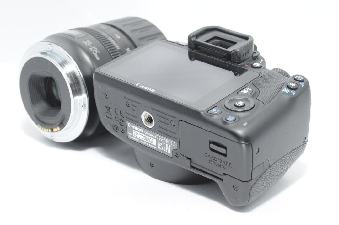 様々なシーンで❗️Canon Kiss X7 高倍率・小型軽量で届いてすぐ使える